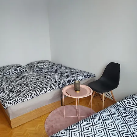 Goscinnie - Jagodowa בית הארחה *