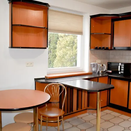 Goscinnie - Jagodowa