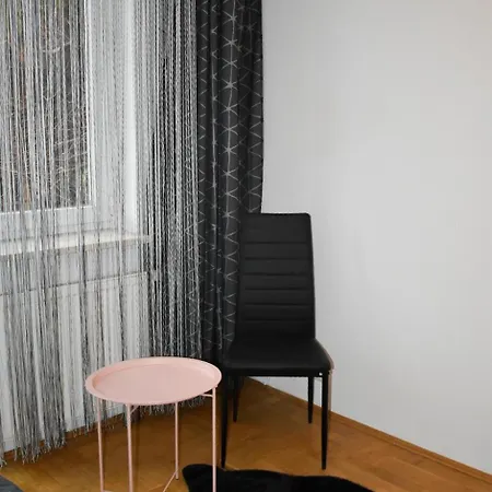 Goscinnie - Jagodowa בית הארחה *